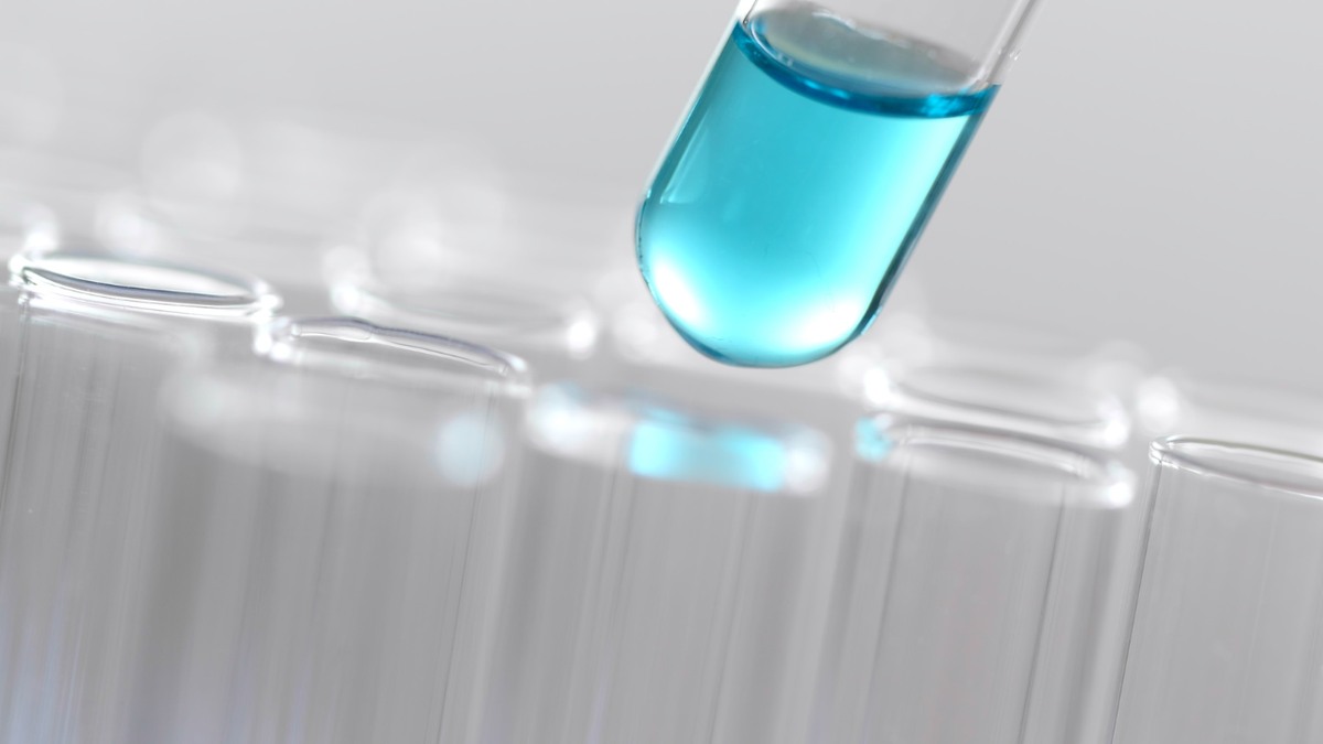 Azelaic Acid in Skincare: What Beauty Brands Should Know