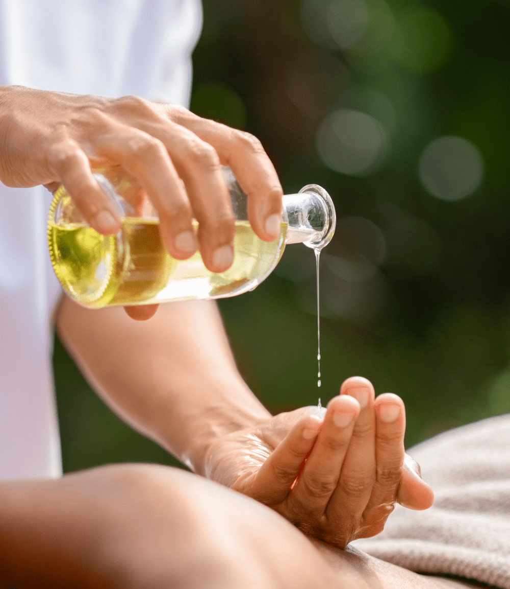 Premium Soho Frosted Bottle with Screw Cap - 120ml – Pravada Private Label