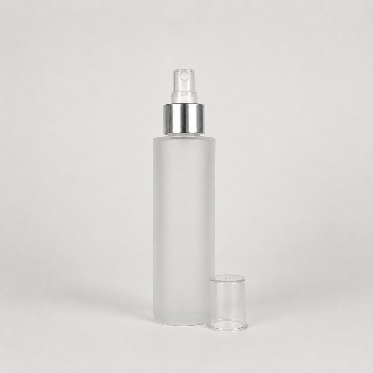 Pravada private Label Premium Aspen Frosted Glass Cylinder with Sprayer - 120ml