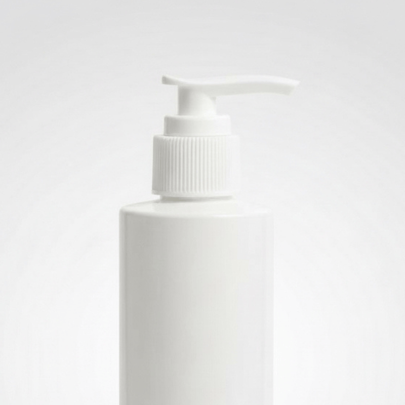 Pravada private Label Ribbed White Lotion Pump - 24-410